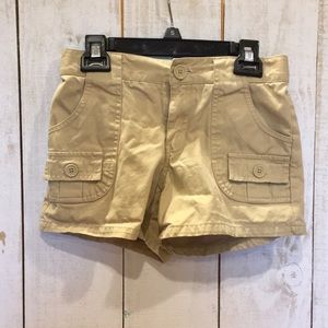 girls khaki shorts